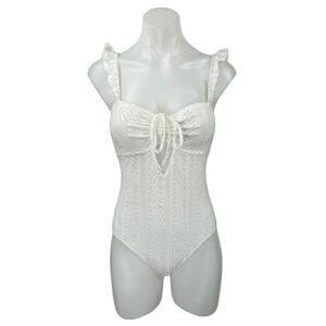 Blue Blush White Crochet Knit Sleeveless Cutout Camisole Bodysuit Tank Top Sz M